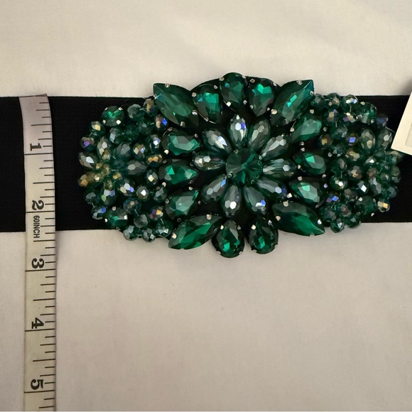 Green rhinestone details elastic waistband belt - Picture 7 of 9